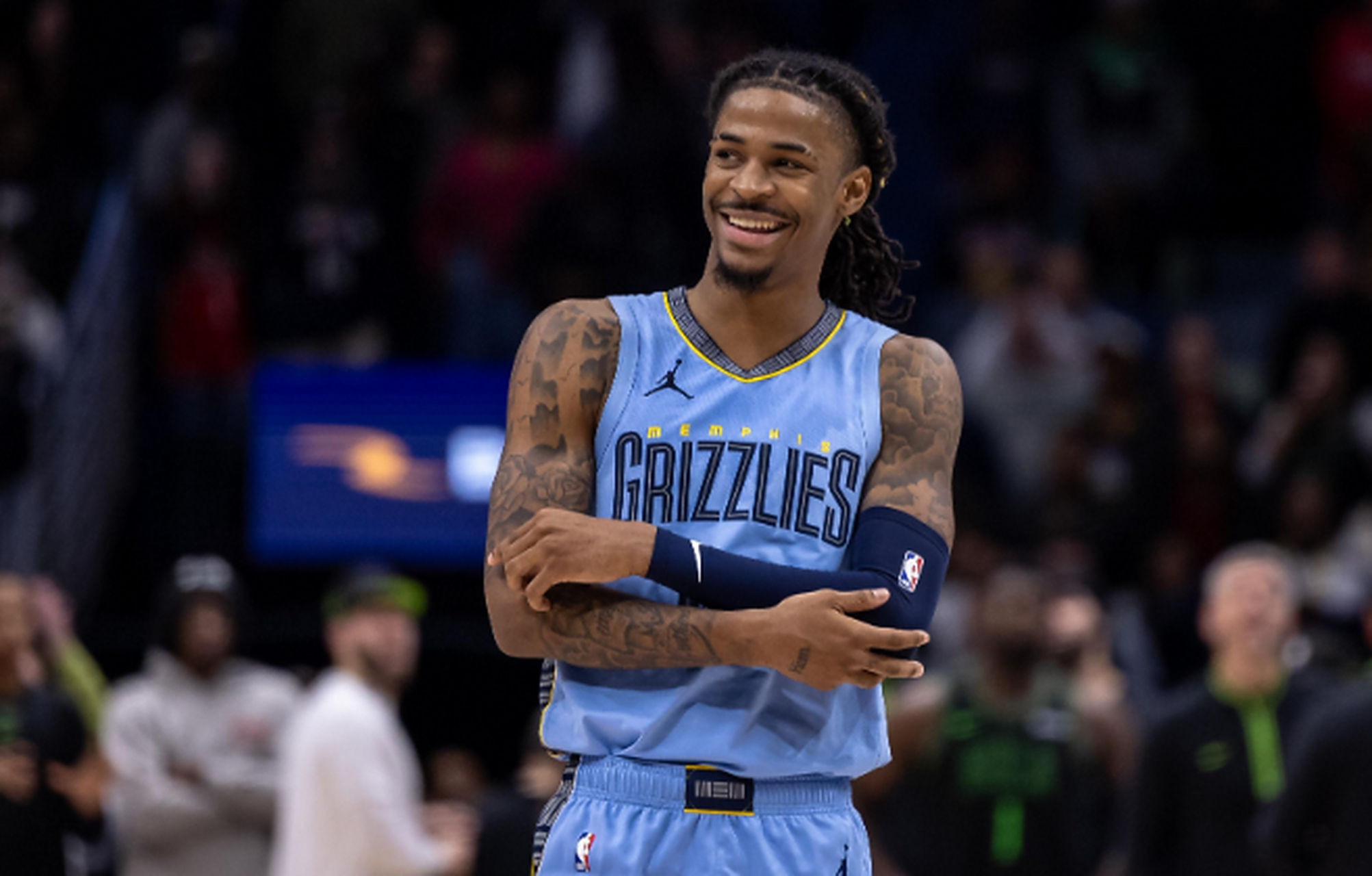 leyu乐鱼体育中国-灰熊客场击败灰狼，继续保持不败